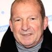 Rolland Courbis : sa femme, une célèbre animatrice, perd ses moyens en direct lors de son retour à la télévision, “J’ai quelques mots à vous dire…”