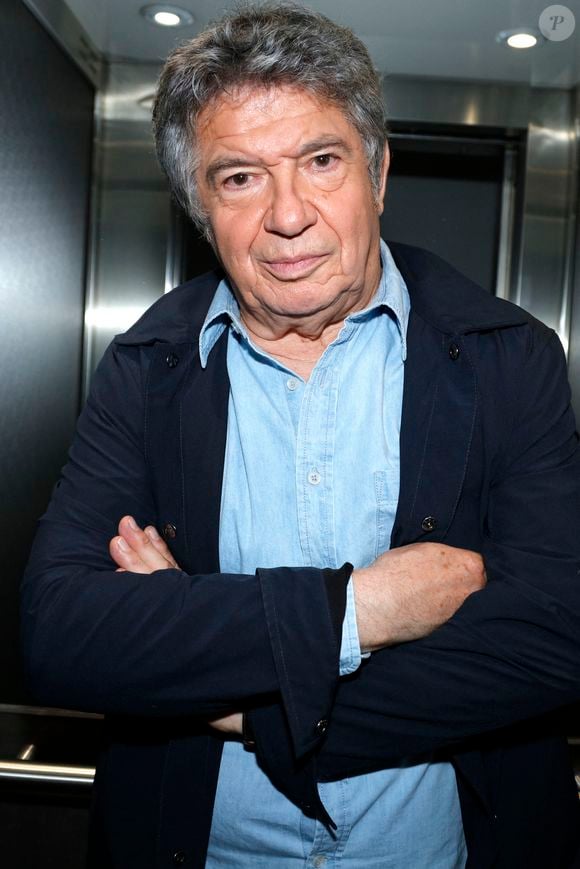 Portrait de Lionnel Astier lors de l'enregistrement de l'émission "Chez Jordan" à Paris le 10 octobre 2022.

© Cédric Perrin / Bestimage