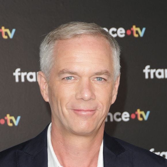 Julien Arnaud au photocall de la conférence de presse de rentrée de France Télévisions à Paris, France, le 4 septembre 2024. © Coadic Guirec/Bestimage