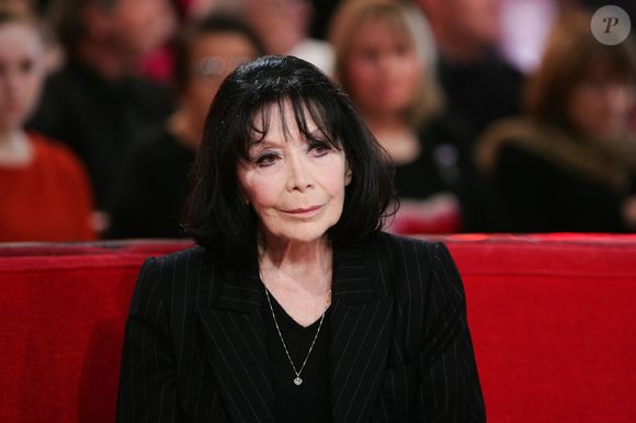 Juliette Gréco lors de l'enregistrement de l'émission "Vivement dimanche". © JLPPA / Bestimage