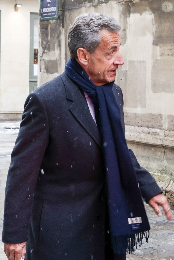 Nicolas Sarkozy aux obsèques de Marie-Josèphe Balladur, la femme d'E.Balladur, en l'église Notre Dame de l'Annonciation à Paris, France, le 7 janvier 2026. © Jack Tribeca/Bestimage