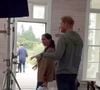 qu'elle fait apparaître, le visage masqué, sur les réseaux sociaux

Tournage de la série "With Love, Meghan" avec la duchesse Meghan et le prince Harry
©Instagram
