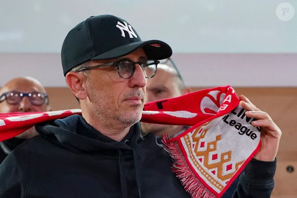 Gad Elmaleh lors du match de basketball d'Euroleague opposant l'AS Monaco au Real Madrid (98-74) à Monaco, le 19 janvier 2024. © Norbert Scanella/Panoramic/Bestimage