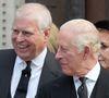 L'ex-prince Andrew a été arrêté au Royaume-Uni.

Le roi Charles III d'Angleterre, l'ex-prince Andrew, Duc d'York - Sorties des obsèques de son Altesse Royale la duchesse de Kent en la cathédrale de Westminster à Londres

Julien Burton / Bestimage