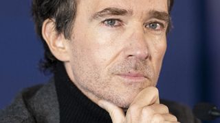 "Quand on grandit dans une famille connue..." : Antoine Arnault, cadet de la fratrie de 5, livre un constat qui peut surprendre