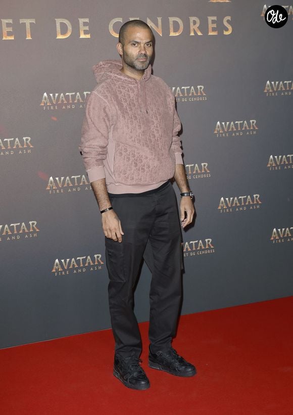 Il leur apprend que rien n'est jamais acquis

Tony Parker - Avant-première du film "Avatar : Fire and Ash" (Avatar : de Feu et de Cendres) à la Seine Musicale de Boulogne-Billancourt le 5 décembre 2025. © Marc Ausset-Lacroix/Bestimage