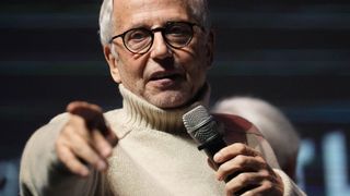 Fabrice Luchini : Sa représentation au théâtre tourne mal, "Ça m'est jamais arrivé en 45 ans"