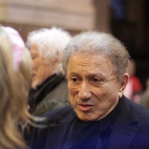 L'animateur de télévision français Michel Drucker lors d'une messe commémorative pour l'actrice française Brigitte Bardot à l'église Saint-Roch à Paris, le 28 janvier 2026. Photo par Nasser Berzane/ABACAPRESS.COM