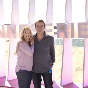 Hélène Rolles, Patrick Puydebat, Les mystères de l'Amour
CANNESERIES 2023 Saison 6 à Cannes, samedi 15 avril 2023. Christophe Aubert via Bestimage