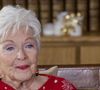 "Je n’ai pas été invitée chez lui, mais je ne l’aurais pas fait. Il avait un ton particulier, c’était très spécial." 

Exclusif - Line Renaud - Séquence "Noël chez les parents" - Tournage du téléfilm « Ils s’aiment… enfin presque », qui sera diffusé le lundi 18 avril à 21h10 sur TF1.
© Cyril Moreau / Bestimage