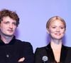 Le sport, Virginie Efira n'en est pas accro. Ce qui n'est pas le cas de son compagnon.
Exclusif -Virginie Efira et son compagnon Niels Schneider lors de la présentation du film "Un amour impossible" lors de la 33ème edition du festival du film francophone à Namur en Belgique le 29 septembre 2018.