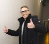 Exclusif - Julien Courbet, en backstage de l’émission « TPMP » La dernière sur C8,  présentée par C.Hanouna et diffusée en direct sur C8, Paris, France, le 27 fevrier 2025. © Jack Tribeca / Bestimage