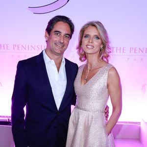 Sylvie Tellier assiste au cocktail de charité Peninsula in Pink lors du lancement du programme au Peninsula Paris le 8 octobre 2025. Photo par David Boyer/ABACAPRESS.COM