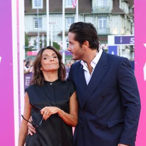 Alexandre Kominek a répondu aux critiques sur le plateau de l'émission "C à Vous".

Première du film 'Nouvelle vague' lors du 51éme Festival du cinéma Américain de Deauville le 12 Septembre 2025.


© Denis Guignebourg/Bestimage