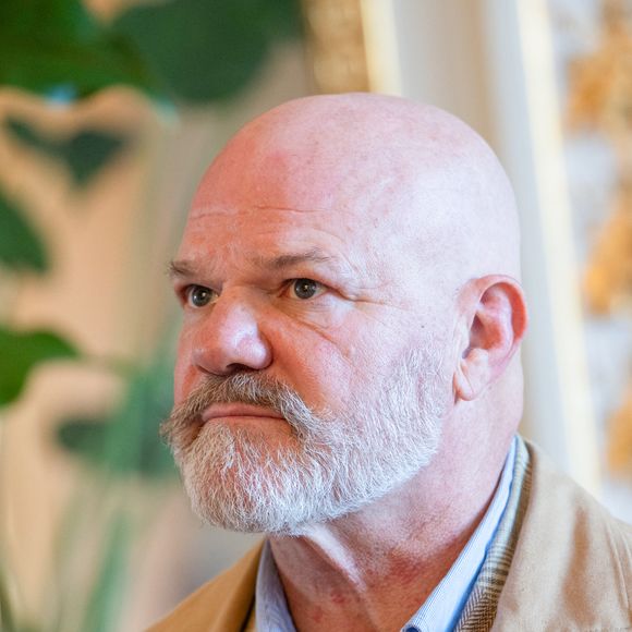 Exclusif - Le chef Philippe Etchebest participe au petit-Déjeu des les partenaires de la 3ème édition du Festival Bon (du 13 au 19 octobre) à la mairie de Bordeaux, France, le 18 septembre 2025. © Jean-Bernard Nadeau/Bestimage