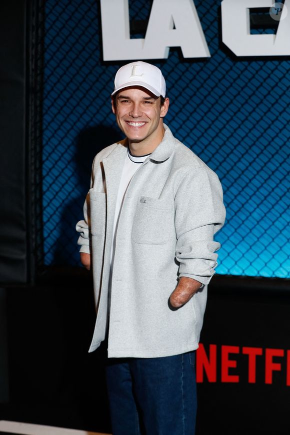 Théo Curin - Avant-première de la série "La cage" se déroulant dans le monde du MMA réalisée par F. Gastambide avec l'aide de D. Krespine qui sera diffusée sur Netfilx à partir du 8 novembre 2024 au Cinéma Pathé Palace à Paris le 4 novembre 2024. © Christophe Clovis / Bestimage