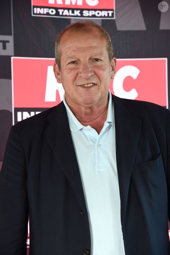 Rétro - Décès de Rolland Courbis - Roland Courbis - JM Larqué présente sa dernière émission "Larqué Foot" sur RMC en direct d'un Bateaux-Mouches à Paris le 8 juin 2018
© Giancarlo Gorassini/Bestimage