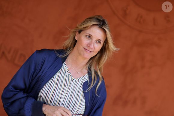 Les images ont ravi les internautes, peu habitués à voir Milo, resté très discret médiatiquement.

Sarah Poniatowski au village lors des Internationaux de France de Tennis de Roland Garros 2023. Paris, le 7 juin 2023.
© Jacovides / Moreau / Bestimage