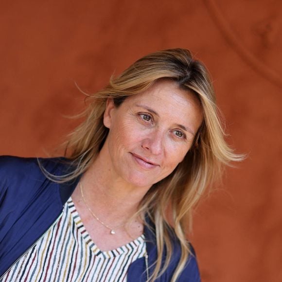 Les images ont ravi les internautes, peu habitués à voir Milo, resté très discret médiatiquement.

Sarah Poniatowski au village lors des Internationaux de France de Tennis de Roland Garros 2023. Paris, le 7 juin 2023.
© Jacovides / Moreau / Bestimage