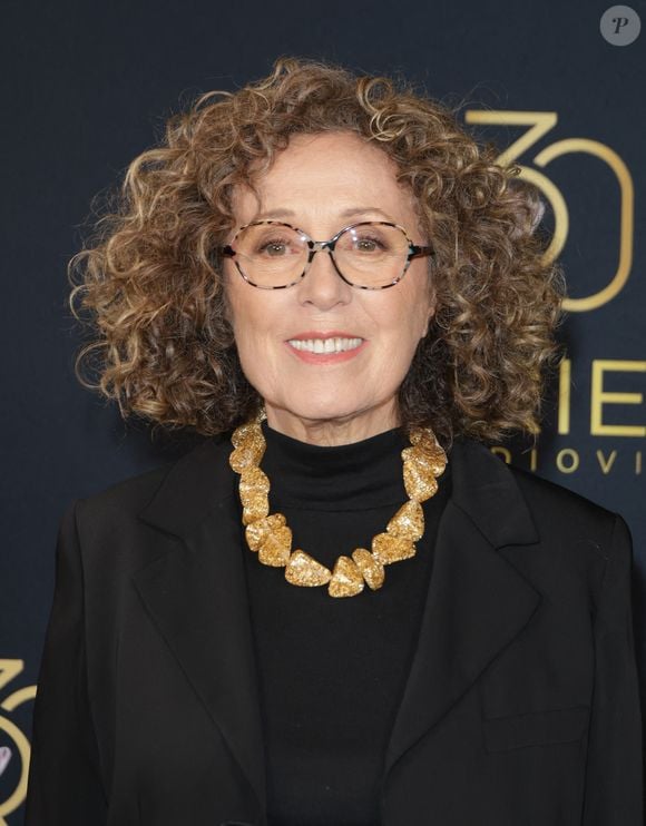 “Tous les gens que j'ai autour de moi le savent”, a-t-elle assuré.

Mireille Dumas à la 30ème cérémonie des Lauriers de l'audiovisuel au théâtre Marigny à Paris le 24 février 2025. © Coadic Guirec/Bestimage