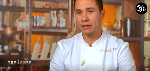 Le chef étoilé a imaginé ce projet après une déception vécue lors de son propre mariage.

Baptiste dans "Top Chef" saison 10, le 13 mars 2019 sur M6.
