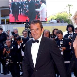 Christophe Dechavanne, présentateur de télévision, lors de la projection du film "L'Adversaire" réalisé par Nicole Garcia lors du 55ème Festival de Cannes le 25 mai 2002.
© Hahn-Nebinger-Petit/ABACA.