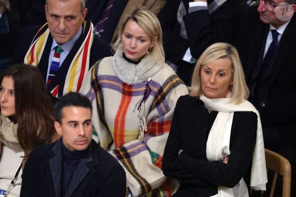 Jean-Charles de Castelbajac, sa femme Pauline de Drouas, Laurence Ferrari, José Pietroboni, chef du protocole - Cérémonie de réouverture de la cathédrale Notre-Dame de Paris, le 7 décembre 2024. Joyau de l’art gothique, lieu de culte et de culture, symbole universel de la France et de son histoire, la cathédrale de Notre-Dame de Paris rouvre ses portes les 7 et 8 décembre, cinq ans après le terrible incendie qui l’avait ravagée le 15 avril 2019. 
© Dominique Jacovides / Bestimage