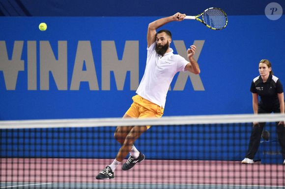 MONTPELLIER, FRANCE - 31 JANVIER : Déception de Benoit PAIRE (FRA) lors du 2e tour du tournoi ATP 250 Open Sud de France contre Harold MAYOT (FRA) à Montpellier, France le 31 janvier 2024. © Valentina Claret / Panoramic / Bestimage