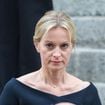 Ils avaient respecté le dress code et étaient des centaines aux côtés d'Audrey Crespo-Mara pour saluer une dernière fois Thierry Ardisson