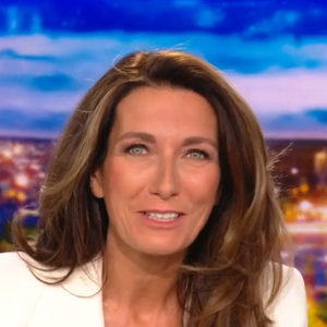 Une heureuse nouvelle annoncée par Anne-Claire Coudray à la fin de son JT de 20 Heures sur TF1.

Anne-Claire Coudray annonce en direct sur TF1 que Tatiana Silva est maman pour la première fois d'un petit garçon prénommé June, le 26 janvier 2025.