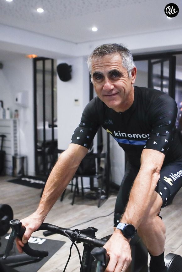 Laurent Jalabert lors de la soirée Kinomap, une application interactive d'entraînement au cyclisme en salle, à Paris le 23 janvier 2024.

© Michael Baucher / Panoramic / Bestimage