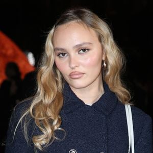 Lily-Rose Depp - Célébrités au Défilé Chanel, Collections Prêt-à-porter Printemps / Eté 2026, dans le cadre de la Fashion Week de Paris. Au Grand Palais à Paris, France, le 06 Octobre 2025. 

© Bertrand Rindoff / Bestimage