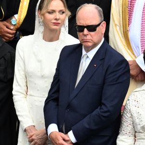 Le prince Albert et la princesse Charlène de Monaco assistent à la messe d'inauguration du pontificat du pape Léon XIV célébrée sur la place Saint-Pierre au Vatican le 18 mai 2025. Photo par Eric Vandeville/ABACAPRESS.COM