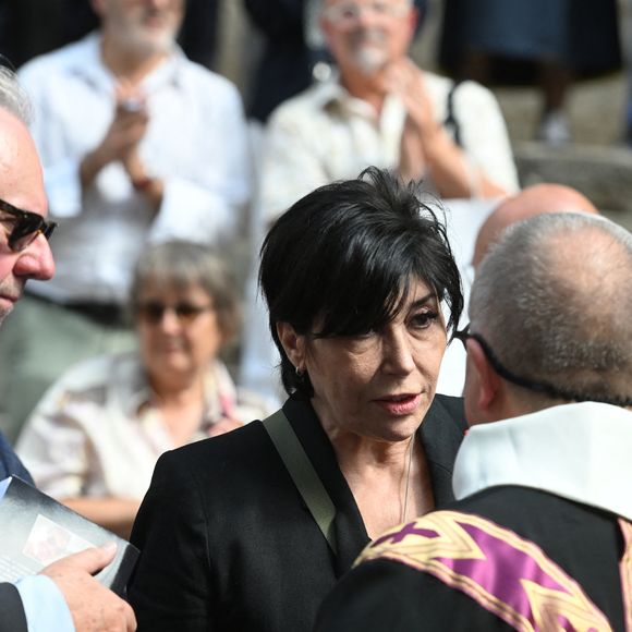 Liane Foly - Obsèques de la chanteuse et pianiste française Marie-Paule Belle, en l'église Saint-Roch à Paris le 3 aout 2026. © Agence / Bestimage
