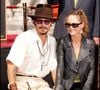 Selon le média britannique, Jack Depp a exercé au sein de L'Area, un restaurant libanais situé dans le quartier de la Bastille, à Paris.

Archives : Vanessa Paradis et Johnny Depp à Hollywood  @FAME PICTURES / BESTIMAGE