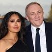 Salma Hayek, Fançois-Henri Pinault et leurs filles font sensation à Venise : ils adoptent tous le même code vestimentaire pour l’occasion !