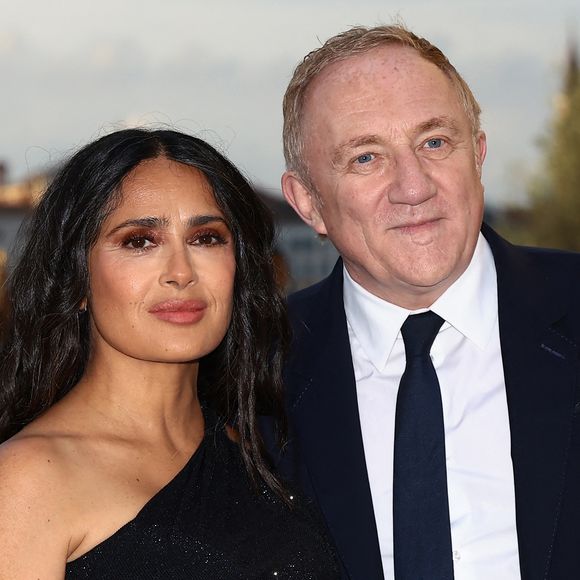 Salma Hayek a fait un retour triomphal à Venise, ville symbole de son amour, au bras de son époux François-Henri Pinault.

Salma Hayek et François-Henri Pinault au dîner de gala à la Fondation Giorgio Cini de la famille Pinault à Venise.

© Matteo Chinellato/IPA via ZUMA Press