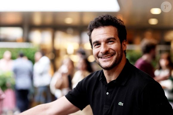 Amir Haddad - Célébrités au village des Internationaux de France de tennis de Roland Garros 2024 à Paris le 2 juin 2024. © Jacovides / Moreau / Bestimage