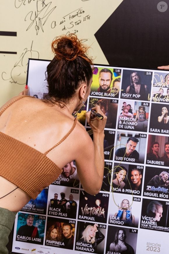 Zaz se produit sur scène lors du festival Starlite Occident à Marbella (Espagne), pour y présenter son nouvel album "Isa", réalisé pendant le confinement du printemps 2020. (Backgrid UK/ Bestimage).