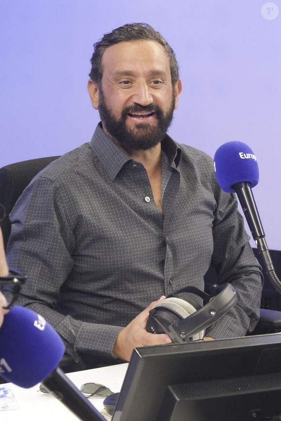 Exclusif - Cyril Hanouna sur le plateau de l'émission "On marche sur la tête", diffusée en direct sur Europe 1. Le 26 août 2024
© Jack Tribeca / Bestimage
