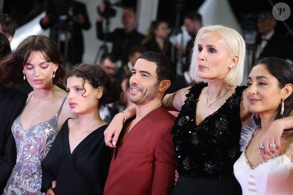 Emma Mackey, Mélissa Boros, Julia Ducournau, Tahar Rahim, Golshifteh Farahani - Montée des marches du film « Alpha » lors du 78ème Festival International du Film de Cannes, au Palais des Festivals à Cannes. Le 19 mai 2025
© Jacovides-Moreau / Bestimage