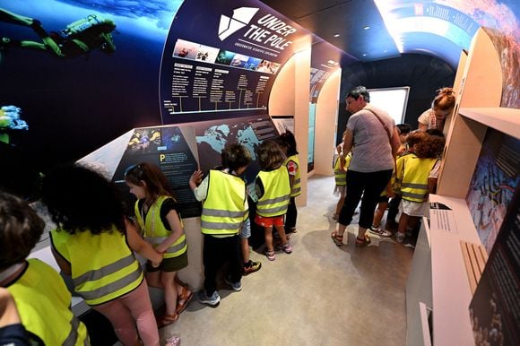 Visite inaugurale de "La Baleine", le temps de l'UNOC, la conférence de l'ONU sur les océans, en présence de Christian Estrosi, le maire de Nice, Olivier Poivre d’Arvor, l'ambassadeur pour les pôles et les enjeux maritimes au Ministère de l’Europe et des Affaires étrangères, Laurent Hottiaux, le nouveau préfet des Alpes-Maritimes, Ashok Adicéam, le délégué général de l'UNOC en charge du projet, Richard Chemla. l'adjoint délégué à la transition écologique et énergétique, à la santé et au bien-être, et Olivier Bettati, délégué général de la mission UNOC à la mairie de Nice, au Palais des expositions à Nice, le 2 juin 2025.
 © Bruno Bebert/Bestimage
