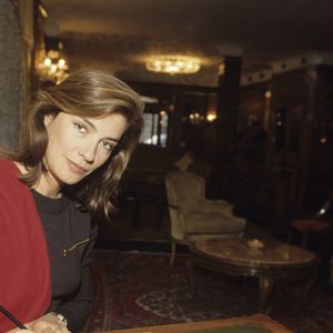 En Italie, à Rome, Patricia Millardet posant en février 1990. © Michel Croizard via Bestimage