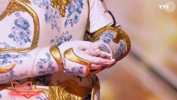 Le Chevalier de Porcelaine dans "Mask Singer", capture d'écran TF1.