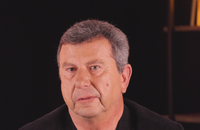 Pascal Bataille en interview pour "Purepeople"