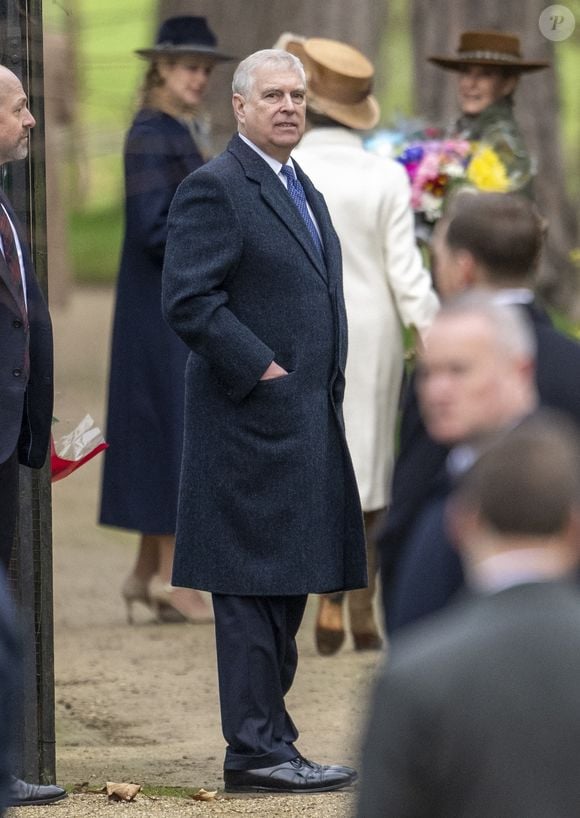 Le prince Andrew, duc d'York, - Des membres de la famille royale assistent au service du jour de Noël à l'église St Mary Magdalene à Sandringham, Norfolk