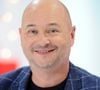 D'après les informations exclusives de "Purepeople", c'est Sébastien Cauet qui prend sa place.

Exclusif - Sébastien Cauet - Enregistrement de l'émission "Vivement Dimanche prochain" présentée par M.Drucker et diffusée le 16 juin 2019 sur France 2. Le 3 juin 2019
© Guillaume Gaffiot / Bestimage