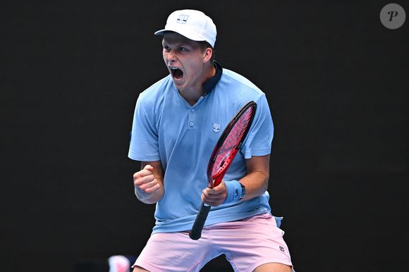 Jenson Brooksby (USA) lors de son match du deuxième tour de l'Open d'Australie 2023 à Melbourne Park à Melbourne, le 18 janvier 2023. Photo par Corinne Dubreuil/ABACAPRESS.COM