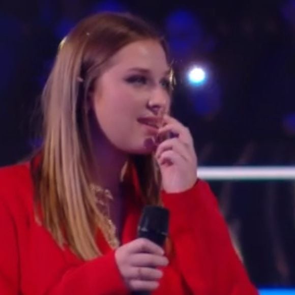 Helene Ségara sur le plateau de la Star Academy, 23 décembre 2023.
