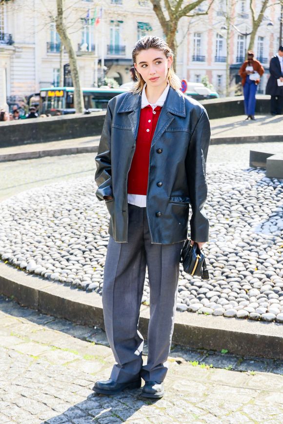Vittoria de Savoie aux arrivées au défilé Miu Miu Collection Femme Prêt-à-Porter Automne/Hiver 2026-2027 lors de la Fashion Week de Paris (PFW) au palais d'lena conseil Economique, social et environnemental, à Paris, France, le 10 mars 2026. © Denis Guignebourg/Bestimage